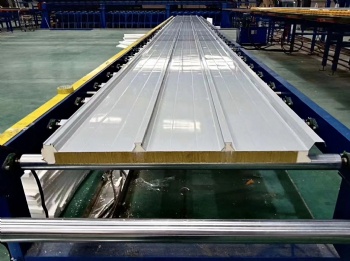 Rock wool/PU/glass wool sandwich board
